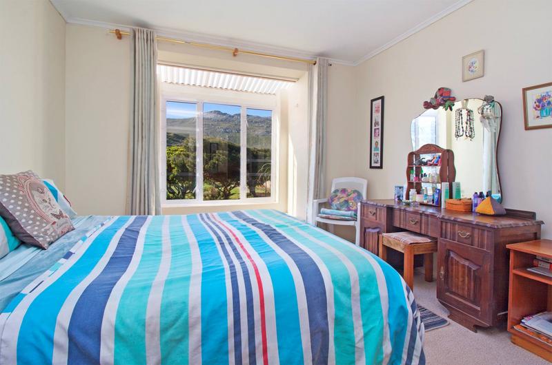 3 Bedroom Property for Sale in Fish Hoek Western Cape